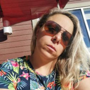 Meet your Posher, Rita